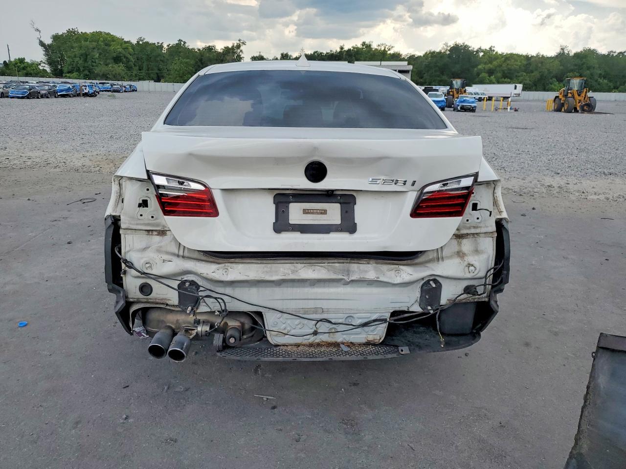2016 BMW 528 I - zdjęcie 6