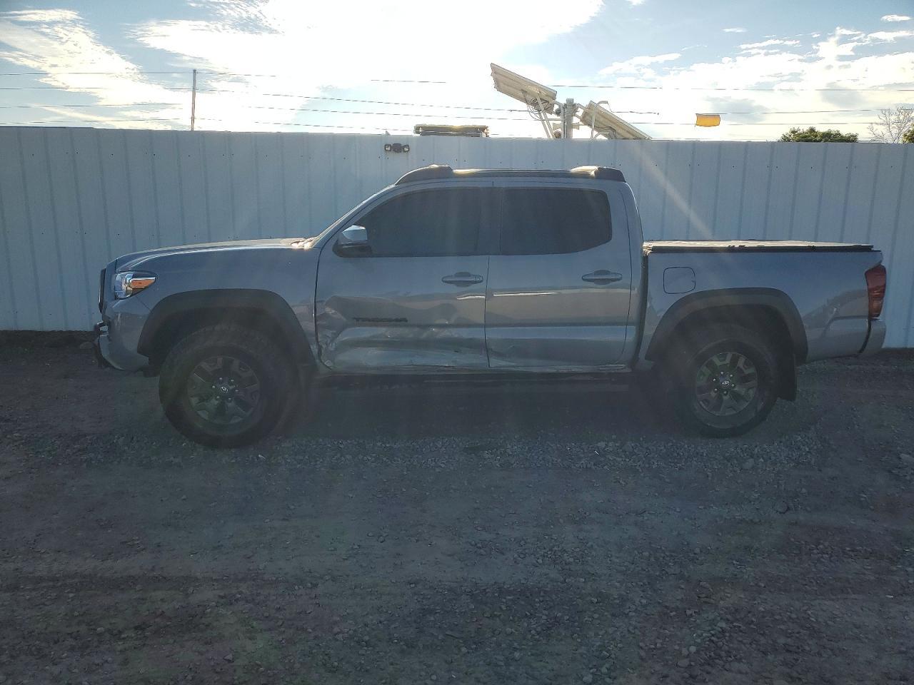 2021 Toyota Tacoma Sr5 V6 - zdjęcie 12