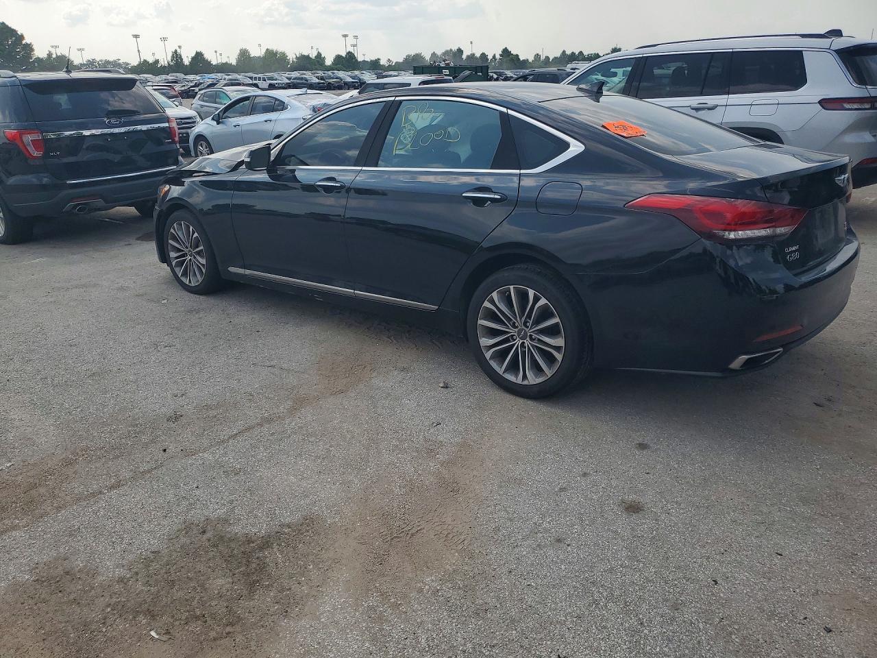 2017 Genesis G80 3.8 - zdjęcie 2