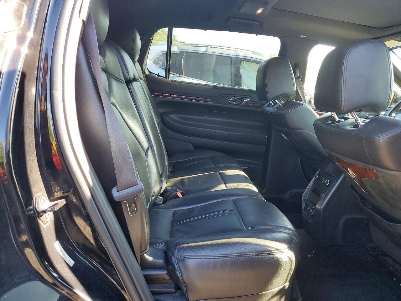 2016 Lincoln Mkt - zdjęcie 11