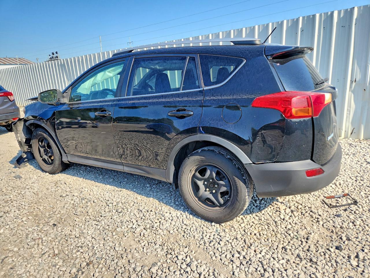 2013 Toyota Rav4 Le - zdjęcie 2