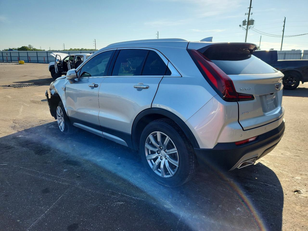 2022 Cadillac Xt4 Premium Luxury - zdjęcie 2