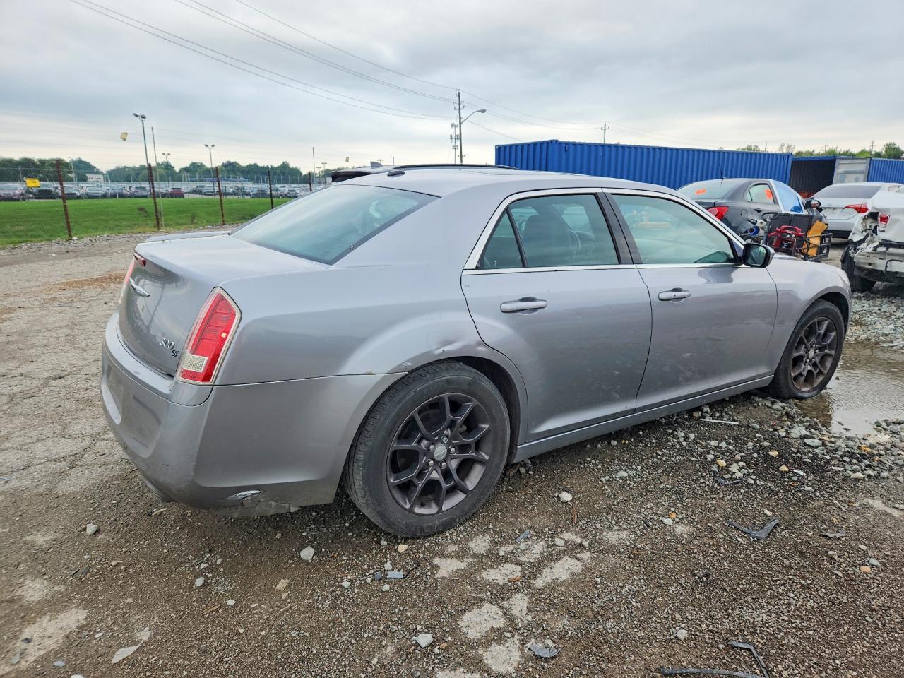 2014 Chrysler 300 S - zdjęcie 3