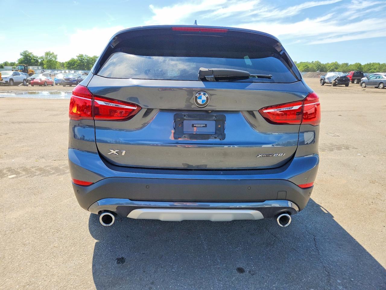 2020 BMW X1 xDrive28I - zdjęcie 6