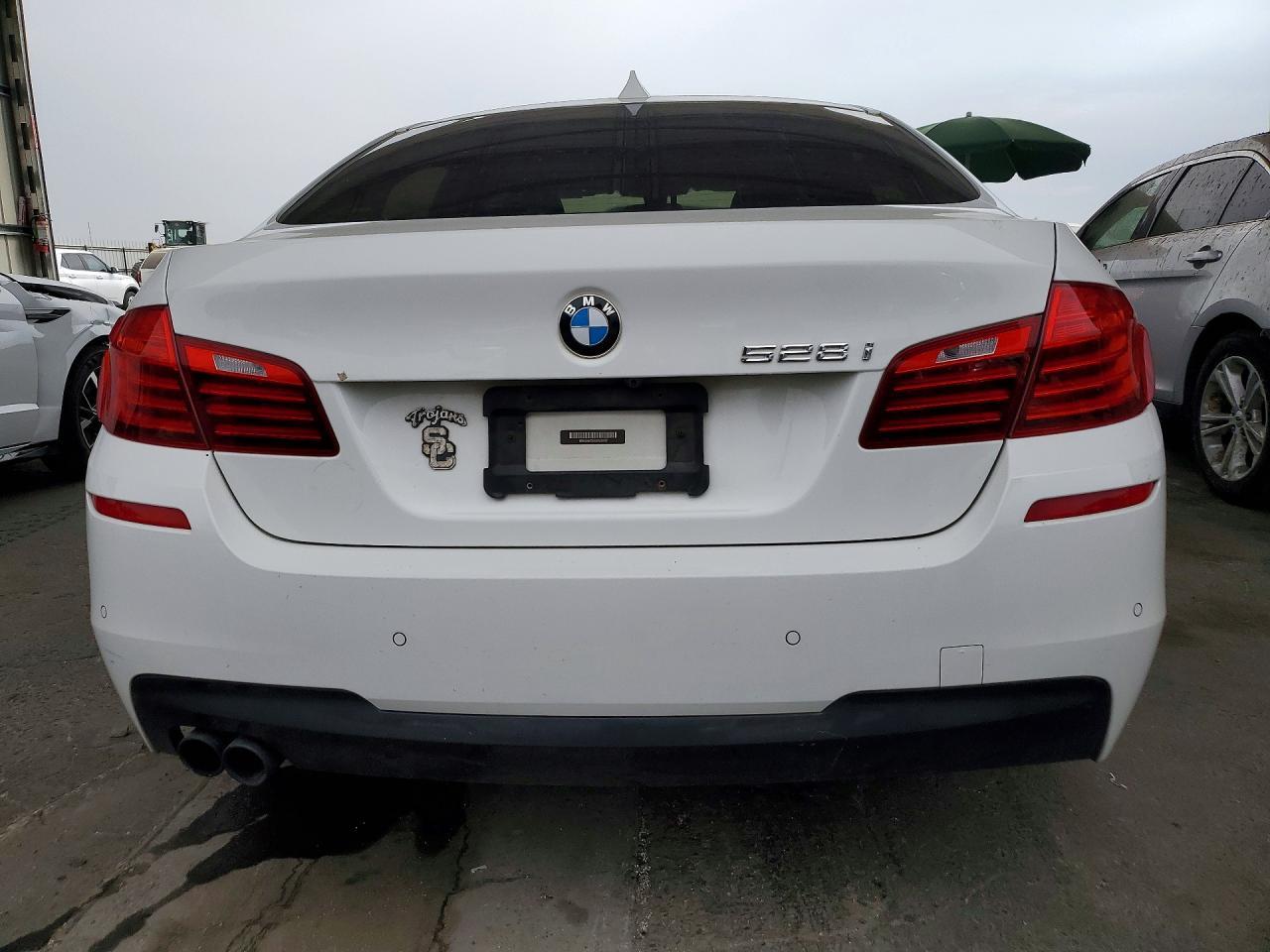 2016 BMW 528 I - zdjęcie 6