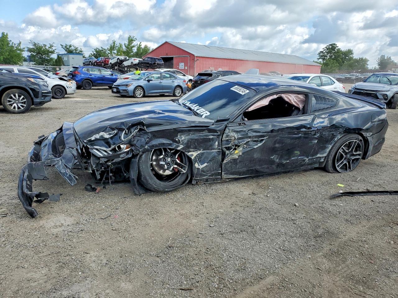 2017 Ford Mustang - zdjęcie główne