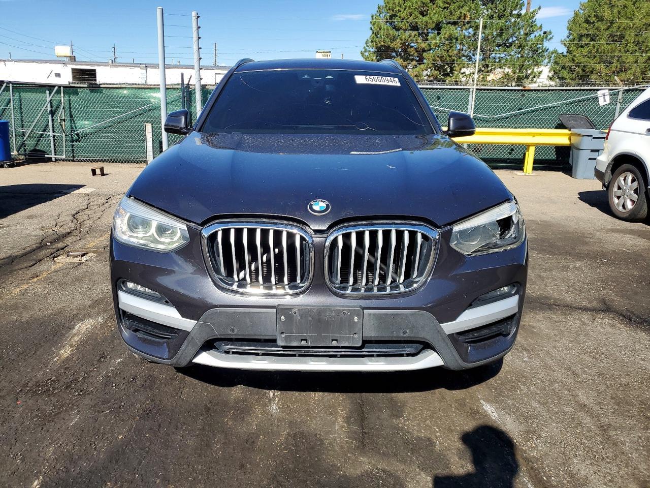 2021 BMW X3 xDrive30I - zdjęcie 5