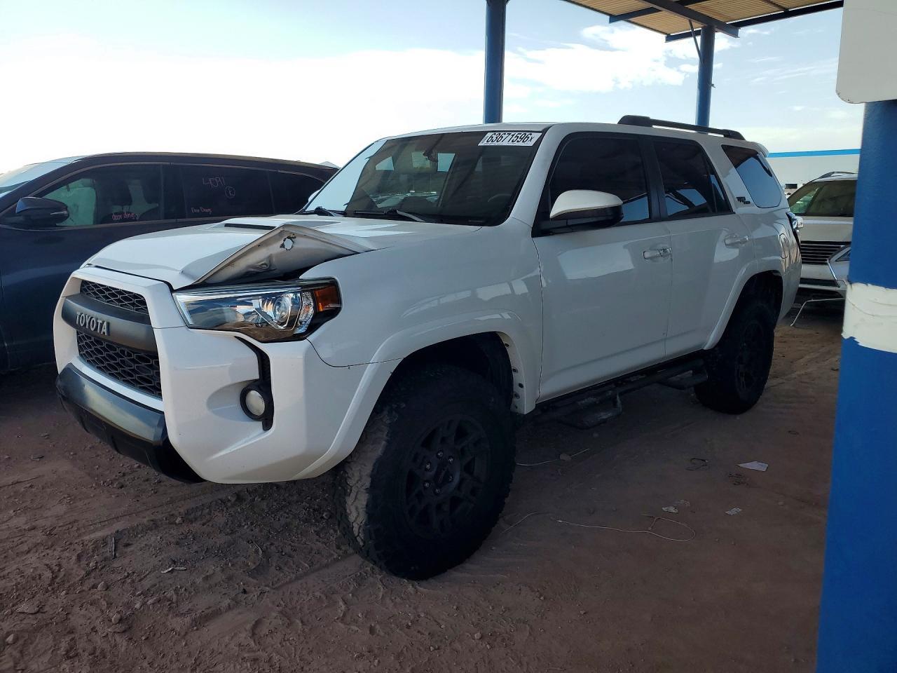 2016 Toyota 4Runner Sr5 - zdjęcie główne