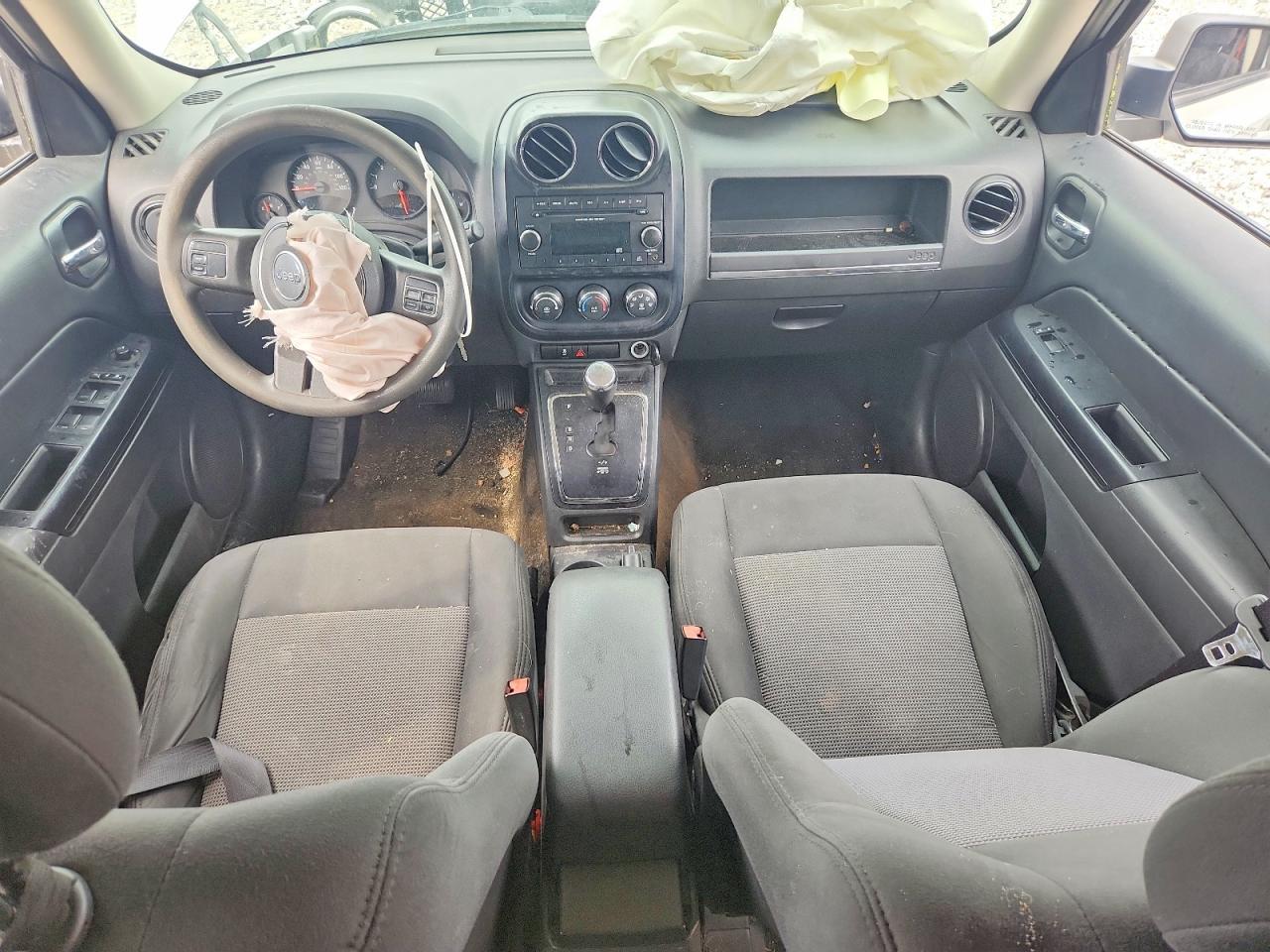2013 Jeep Patriot Sport - zdjęcie 8