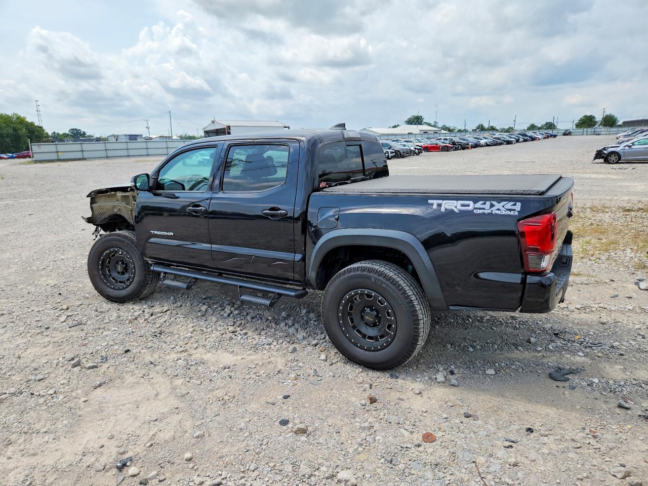 2019 Toyota Tacoma Trd Off-Road - zdjęcie 2