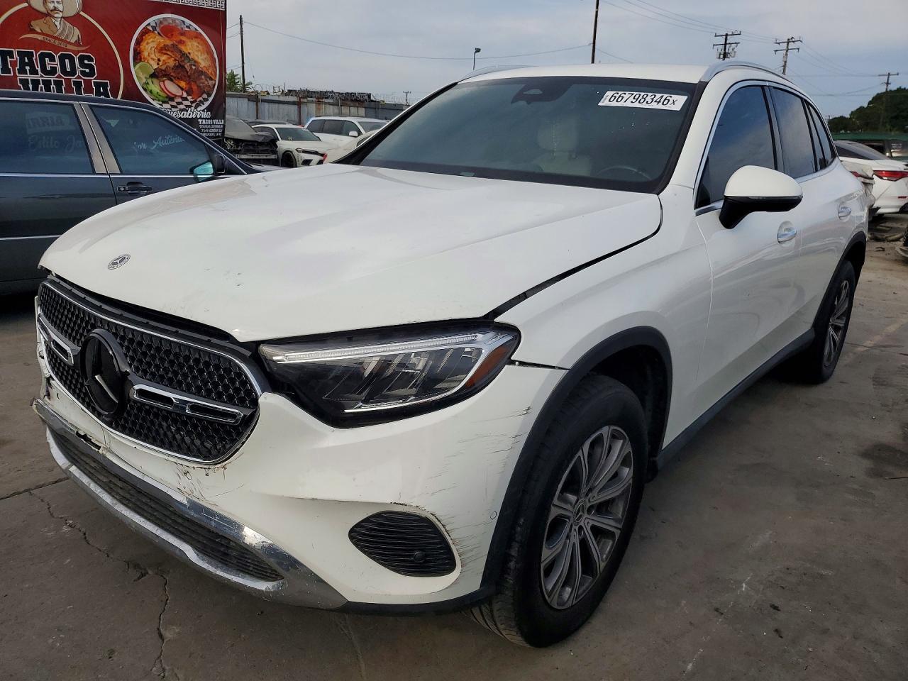 2023 Mercedes-Benz GLC