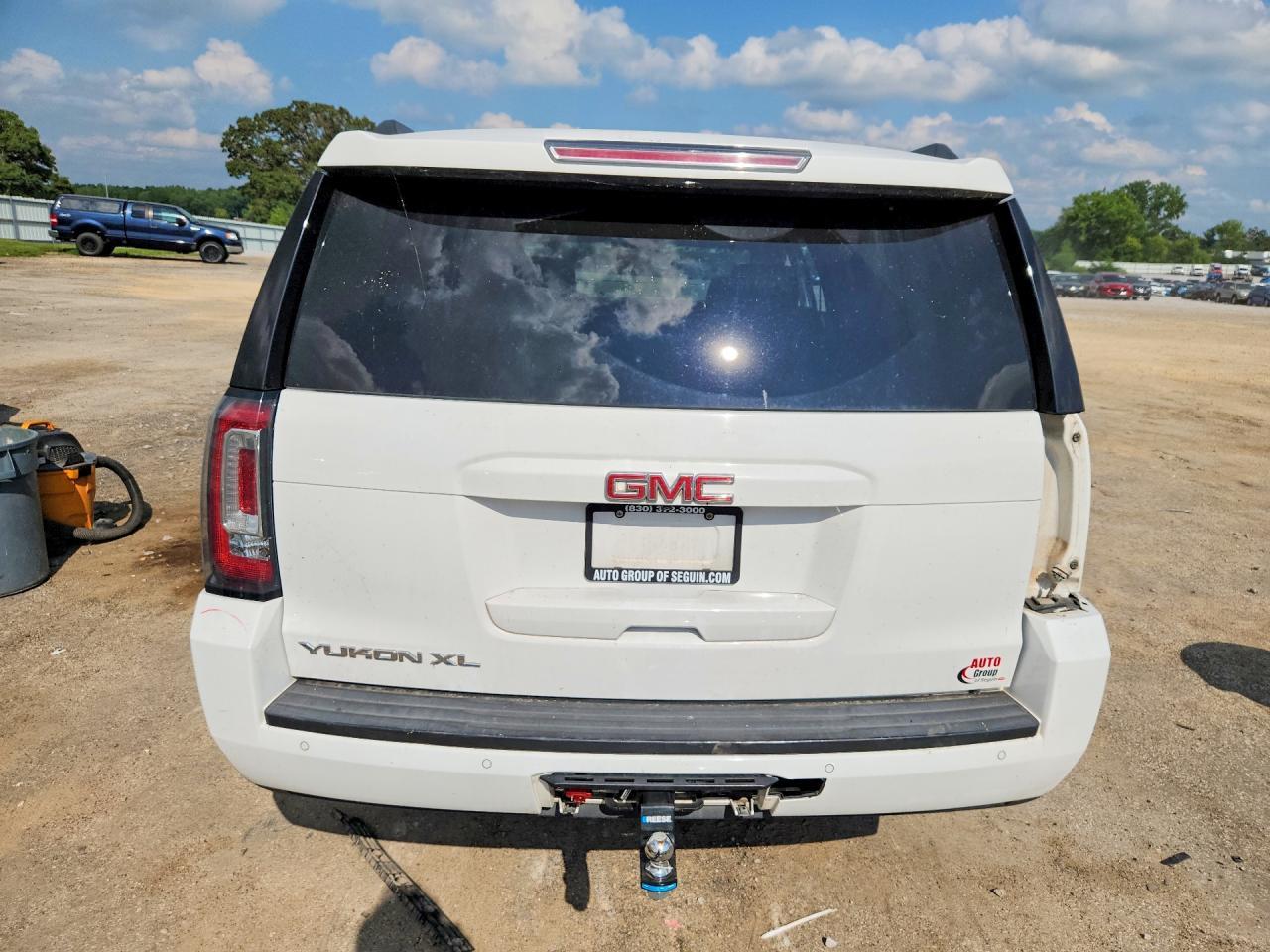 2016 GMC Yukon Xl C1500 Slt - zdjęcie 6