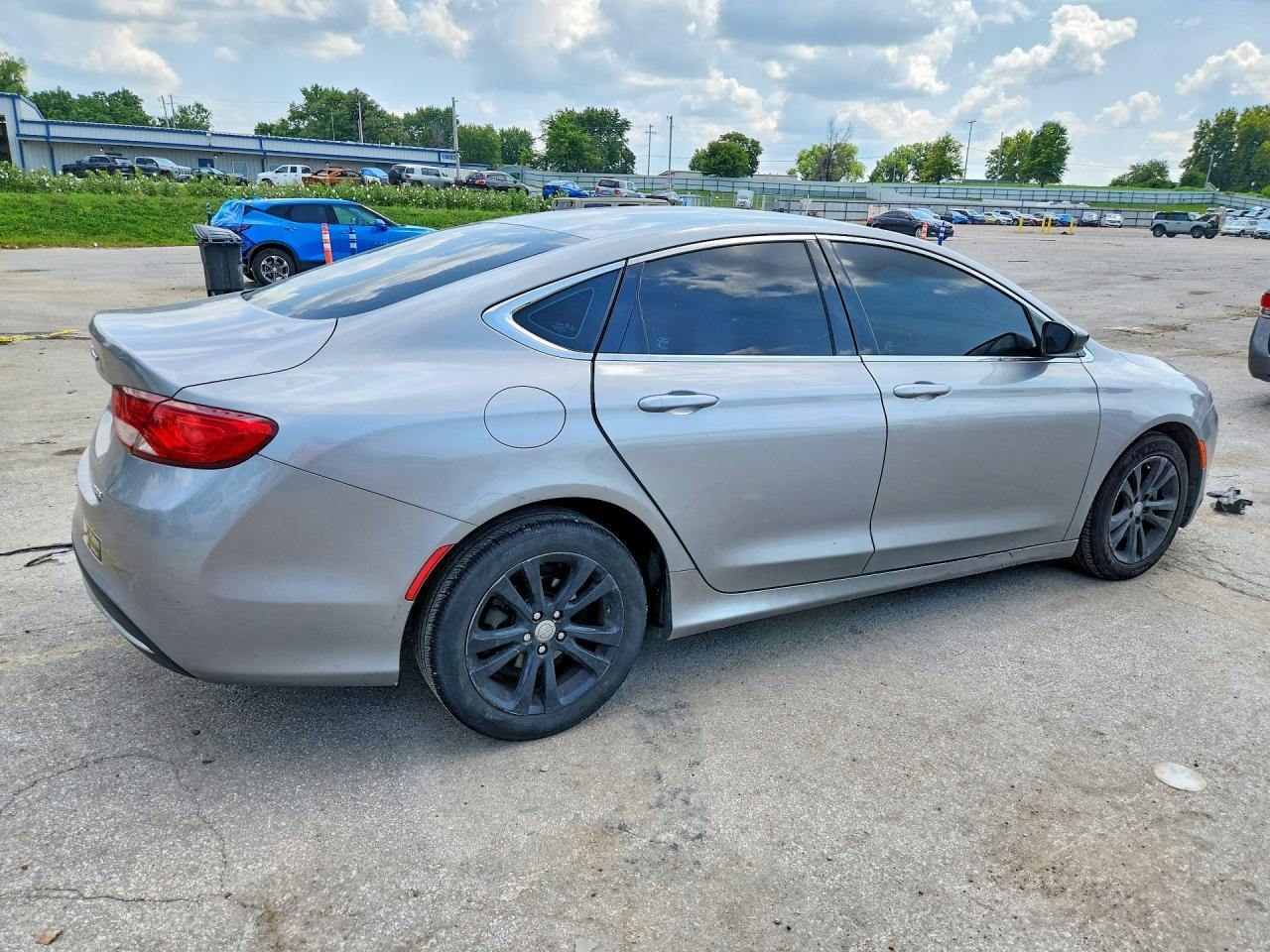 2015 Chrysler 200 Limited - zdjęcie 3