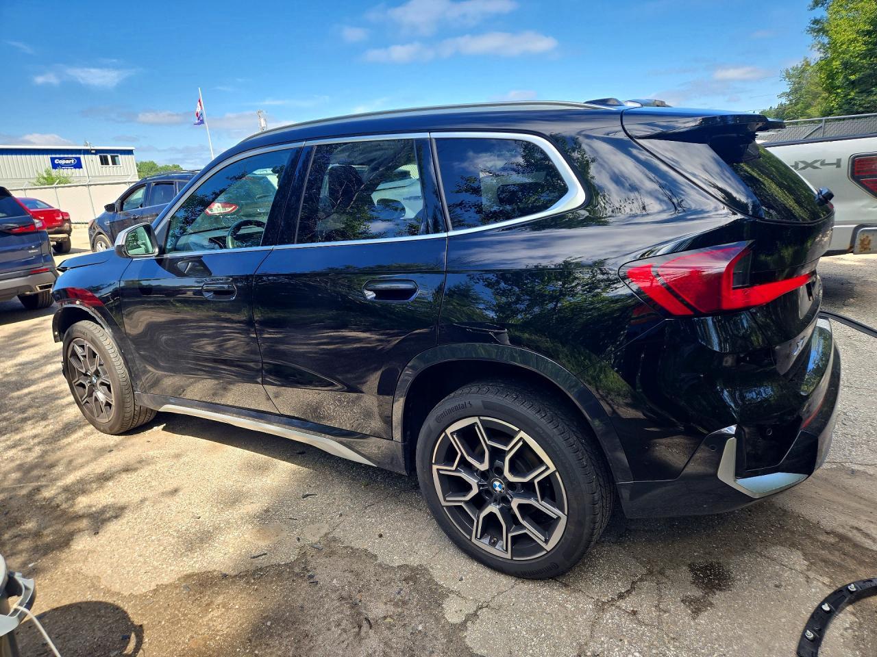 2024 BMW X1 xDrive28I - zdjęcie 2