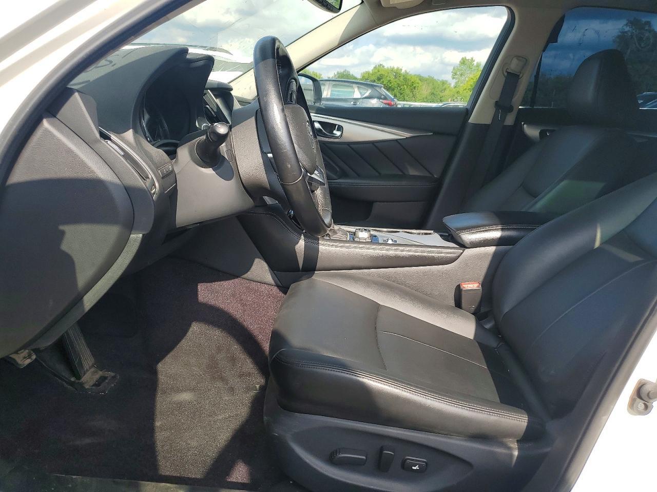 2019 Infiniti Q50 3.0T Luxe - zdjęcie 7