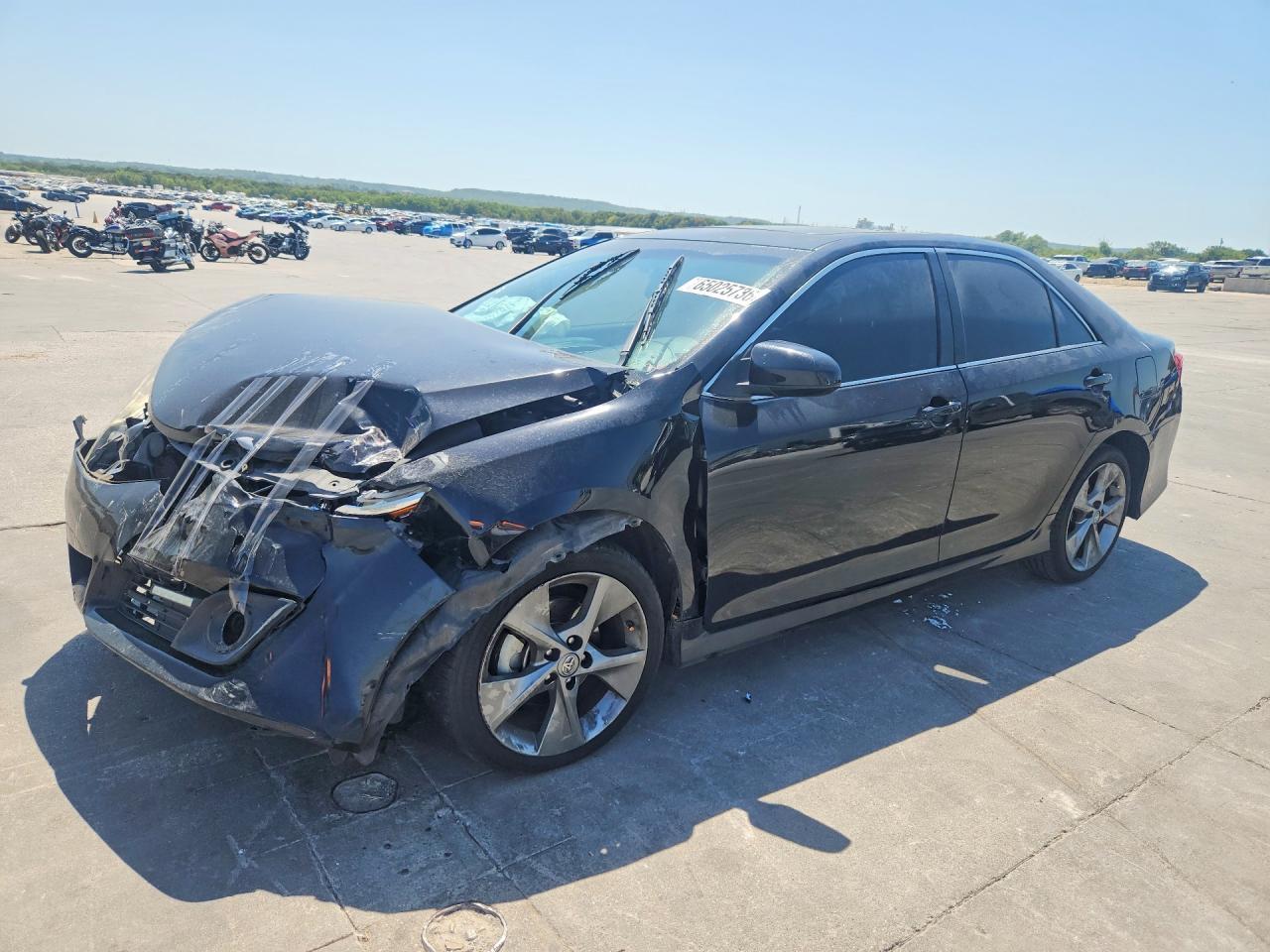 2014 Toyota Camry Se V6 - zdjęcie główne