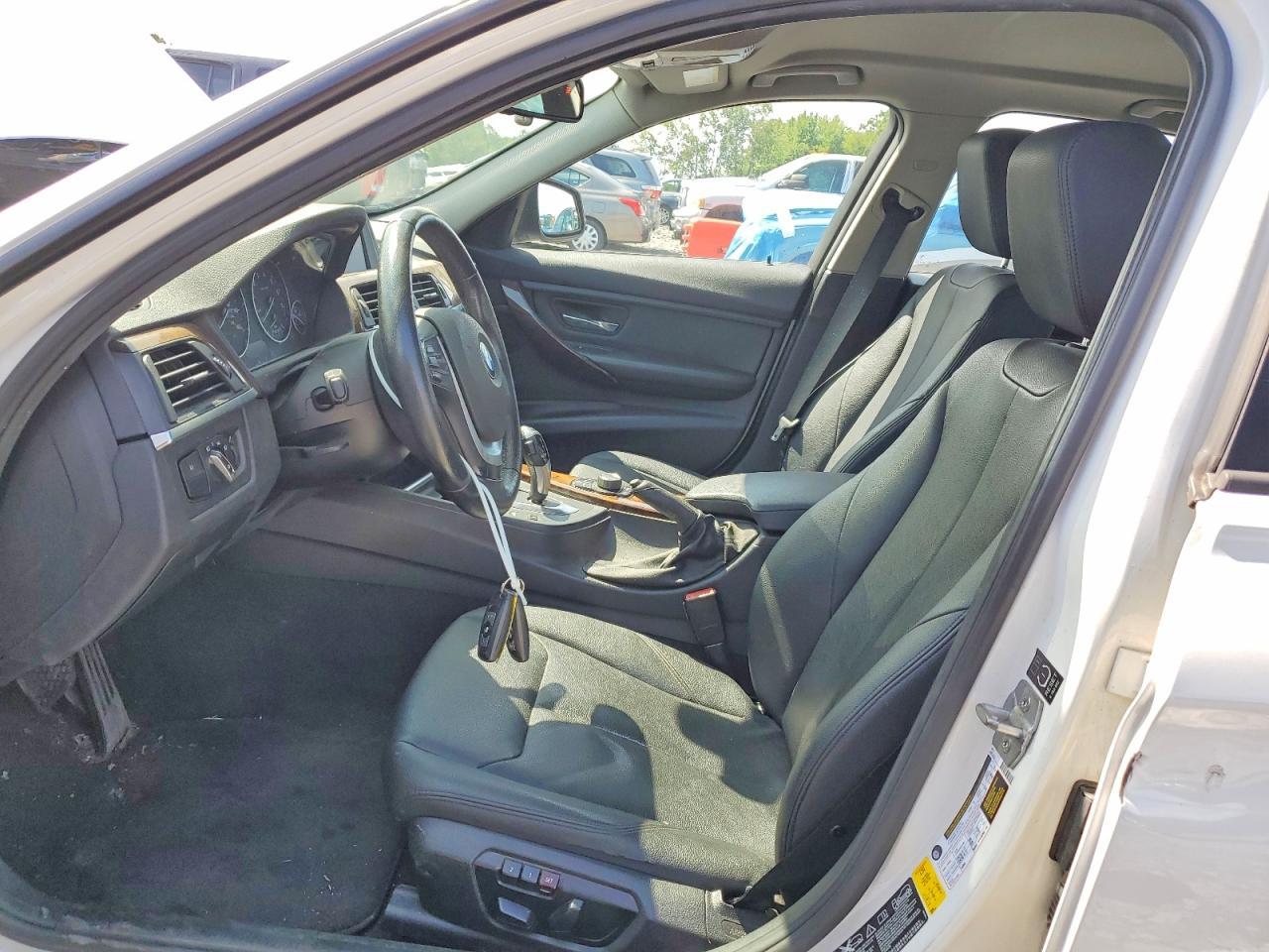 2015 BMW 328 Xi Sulev - zdjęcie 7
