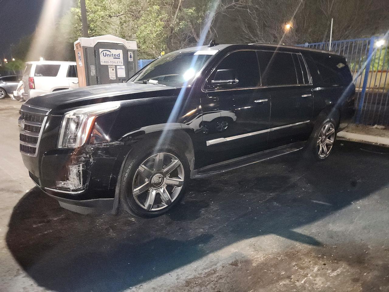 2019 Cadillac Escalade Esv Luxury - zdjęcie główne