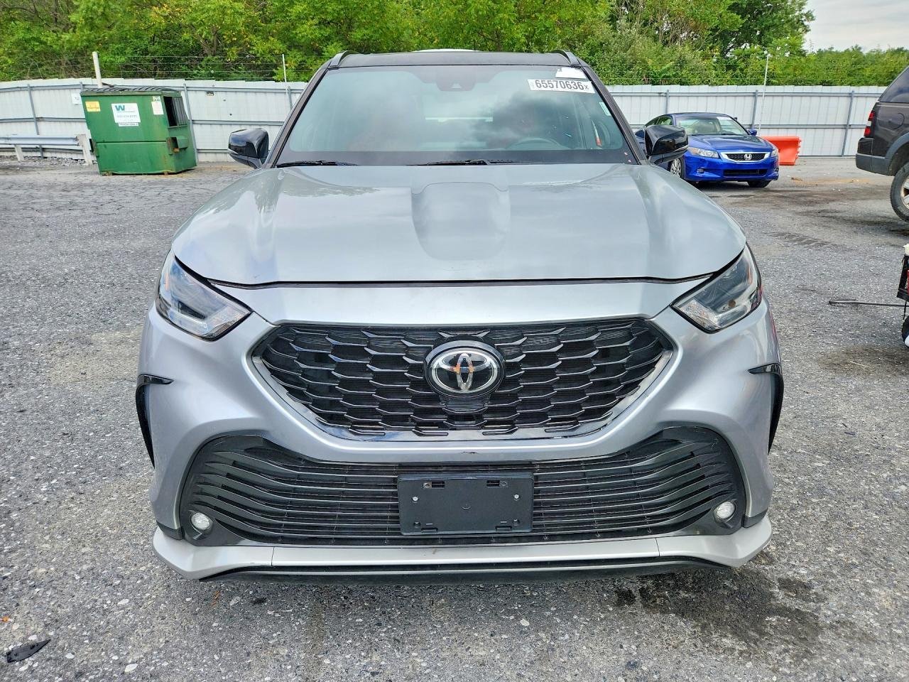 2021 Toyota Highlander Xse - zdjęcie 5