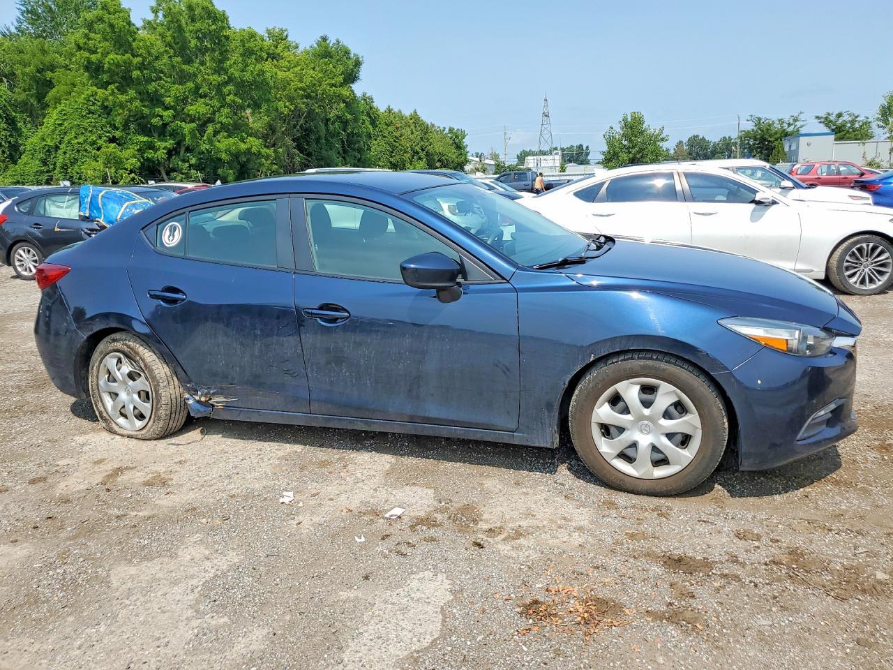 2017 Mazda 3 Sport - zdjęcie 4