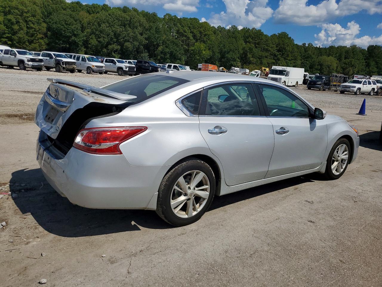 2013 Nissan Altima 2.5 - zdjęcie 3