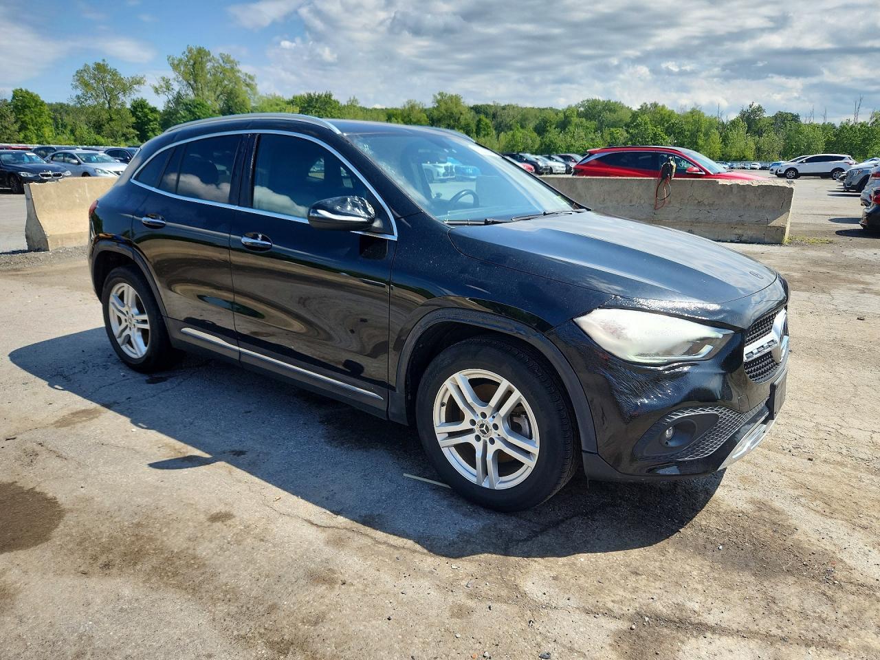 2021 Mercedes-Benz Gla 250 4Matic - zdjęcie 4