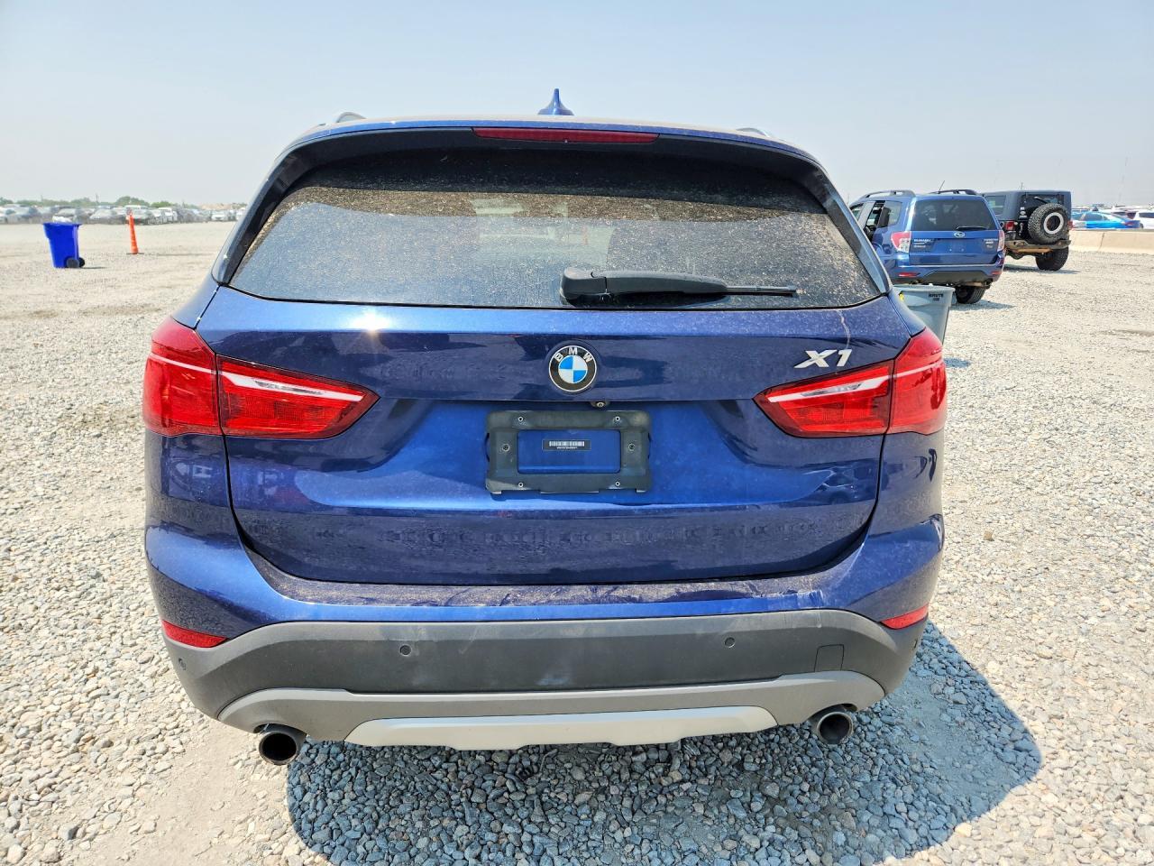 2017 BMW X1 xDrive28I - zdjęcie 6