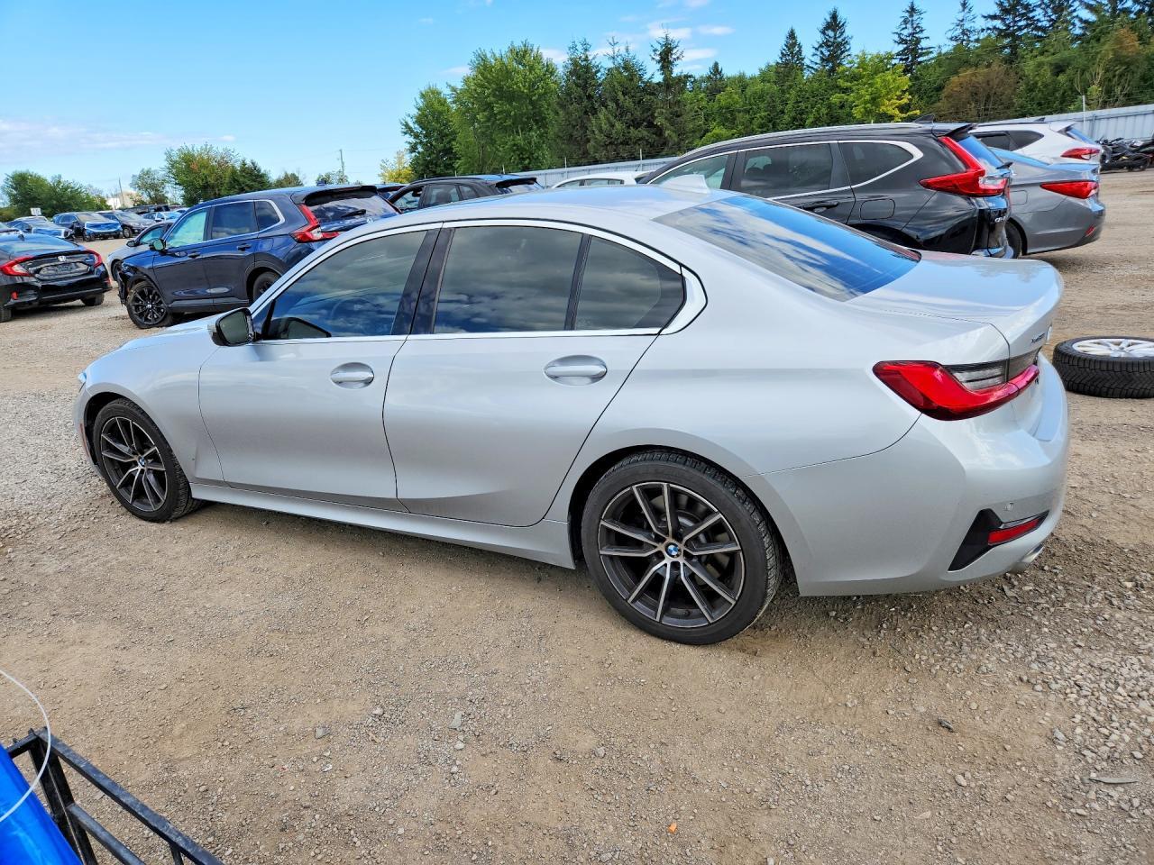 2019 BMW 330Xi I - zdjęcie 2