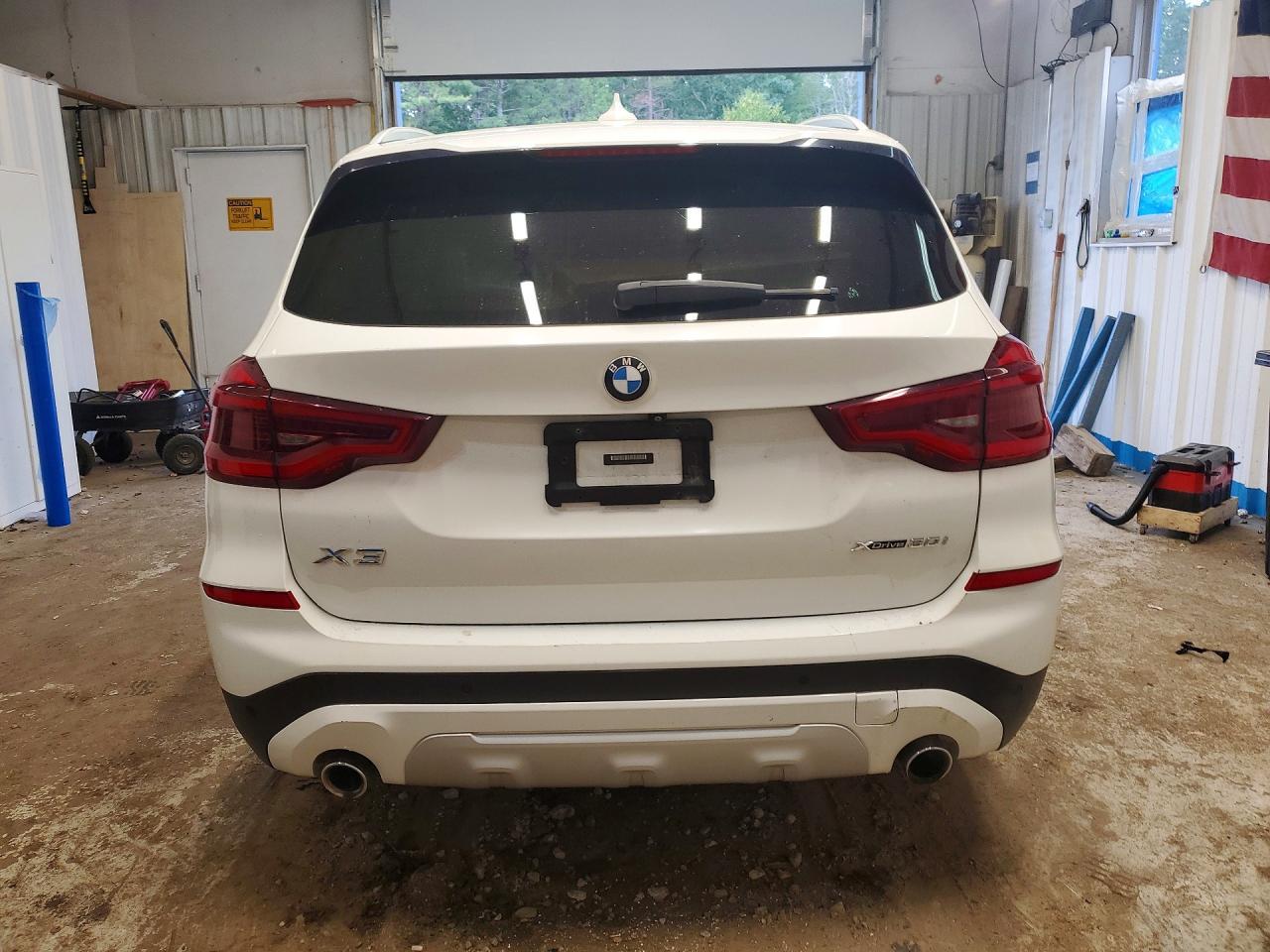 2021 BMW X3 xDrive30I - zdjęcie 6