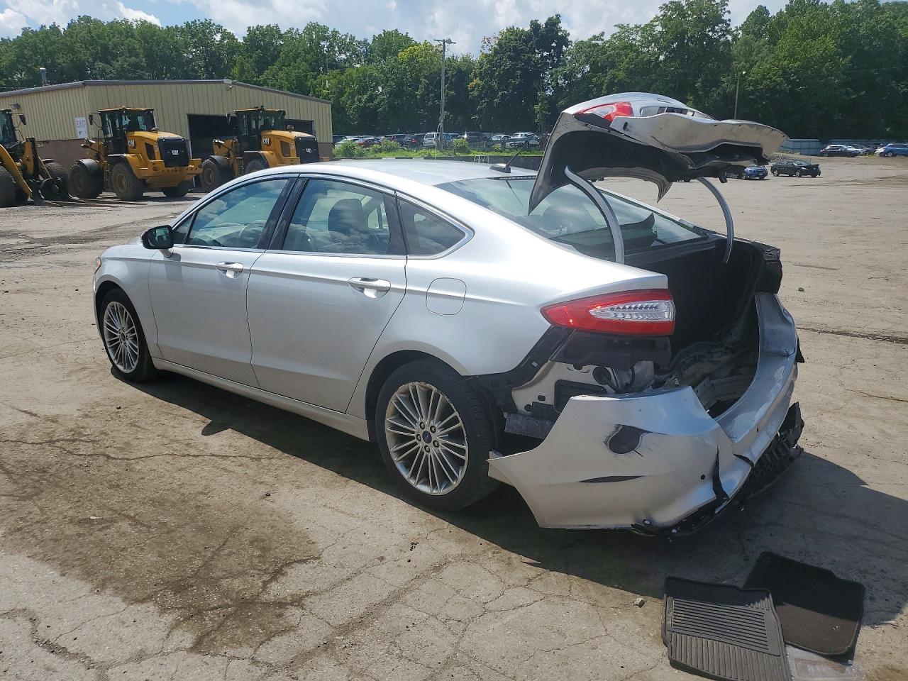 2015 Ford Fusion Se - zdjęcie 2