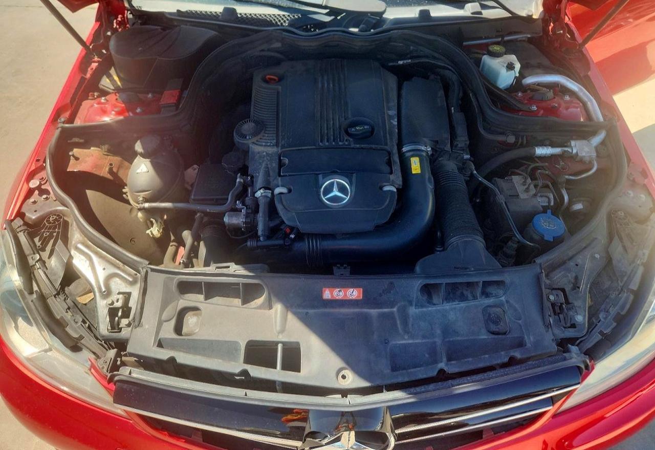 2014 Mercedes-Benz C 250 - zdjęcie 11