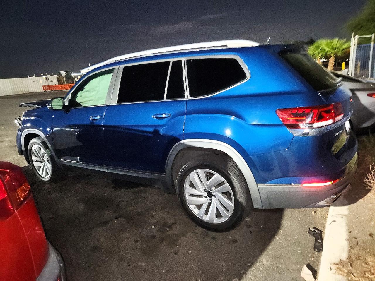 2021 Volkswagen Atlas Sel - zdjęcie 2