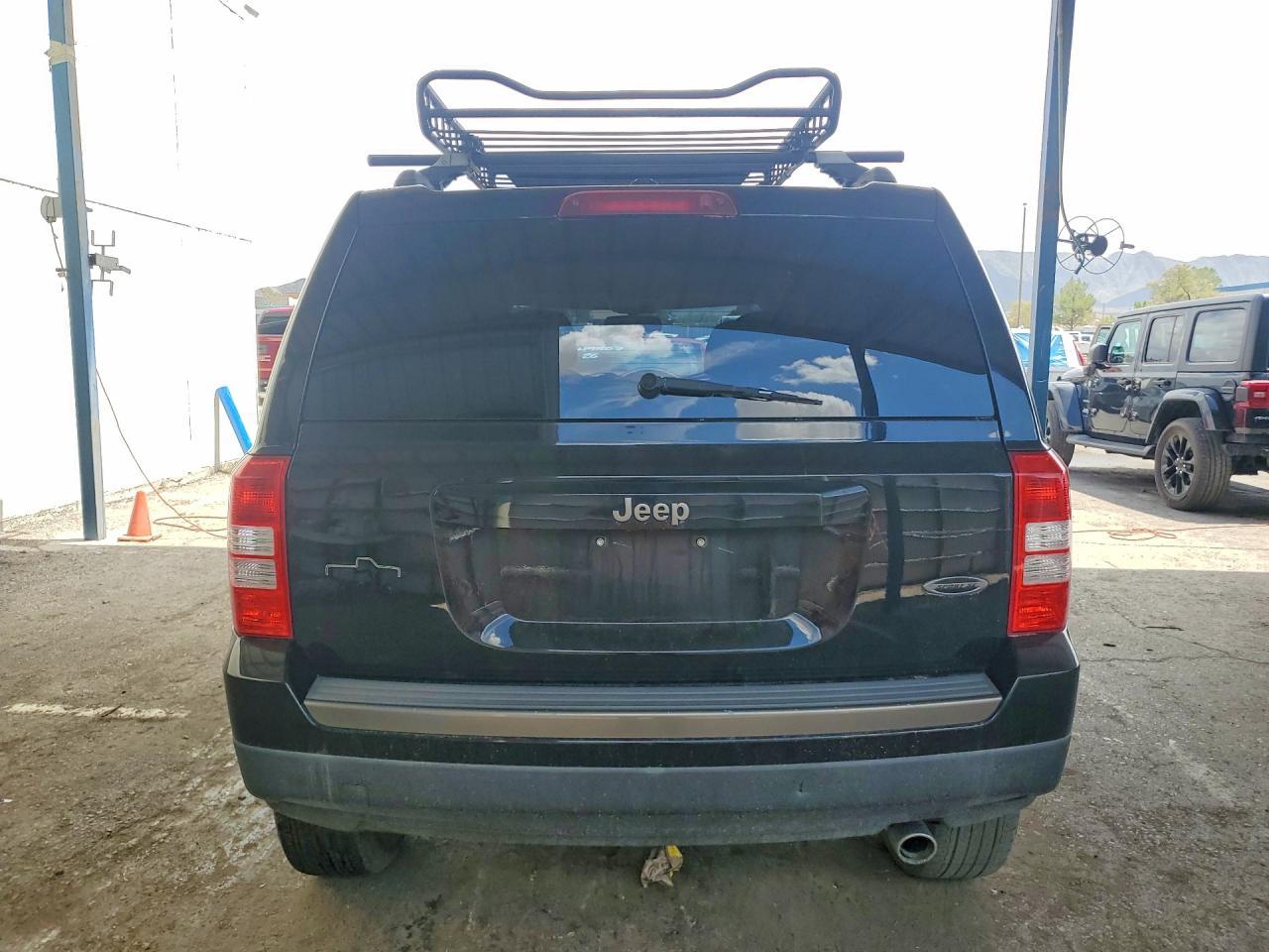 2016 Jeep Patriot Sport - zdjęcie 6