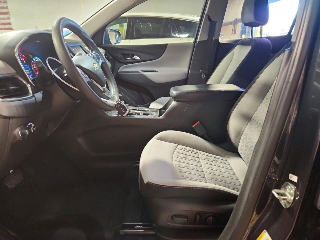 2022 Chevrolet Equinox Ls - zdjęcie 7