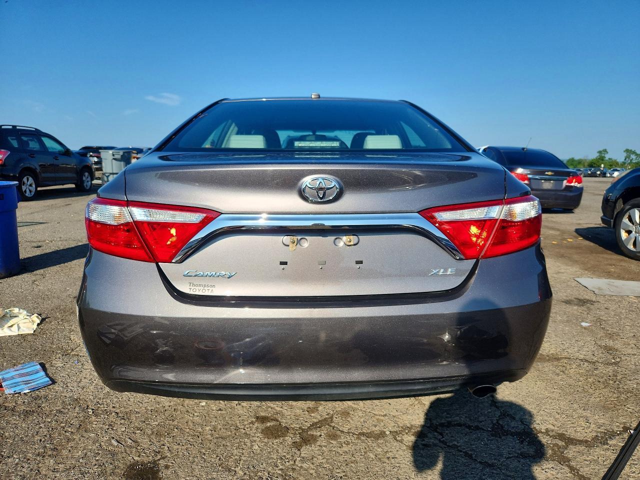 2017 Toyota Camry Xle - zdjęcie 6