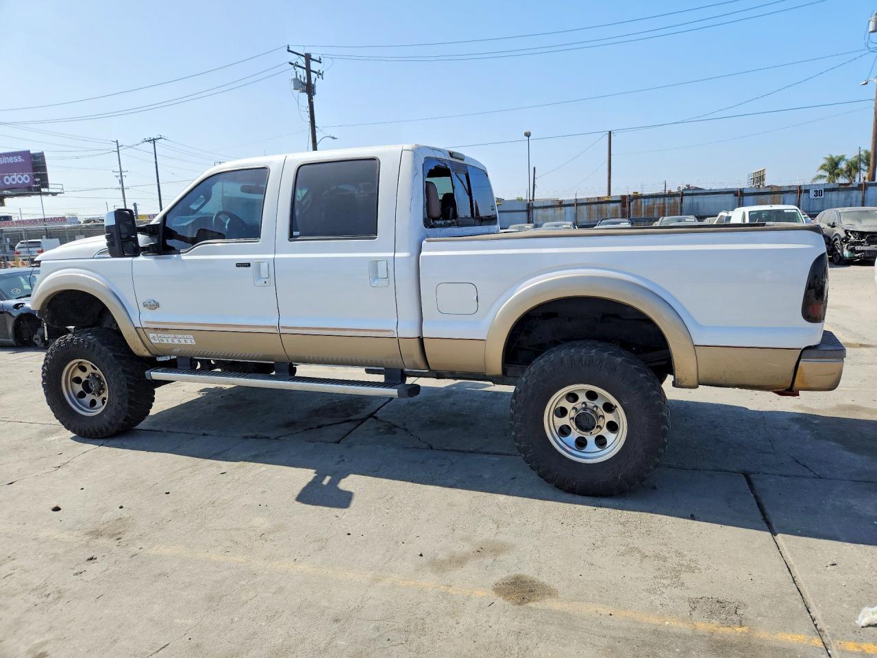 2014 Ford F250 Super Duty - zdjęcie 2