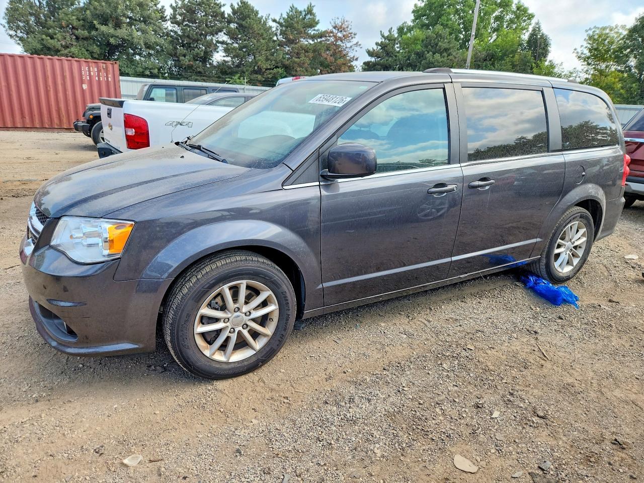 2019 Dodge Grand Caravan Sxt - zdjęcie główne