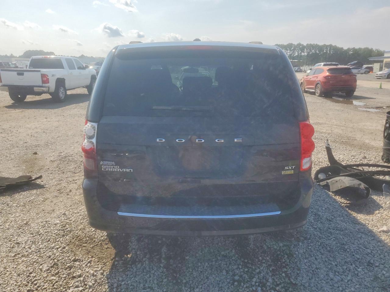 2018 Dodge Grand Caravan Sxt - zdjęcie 6