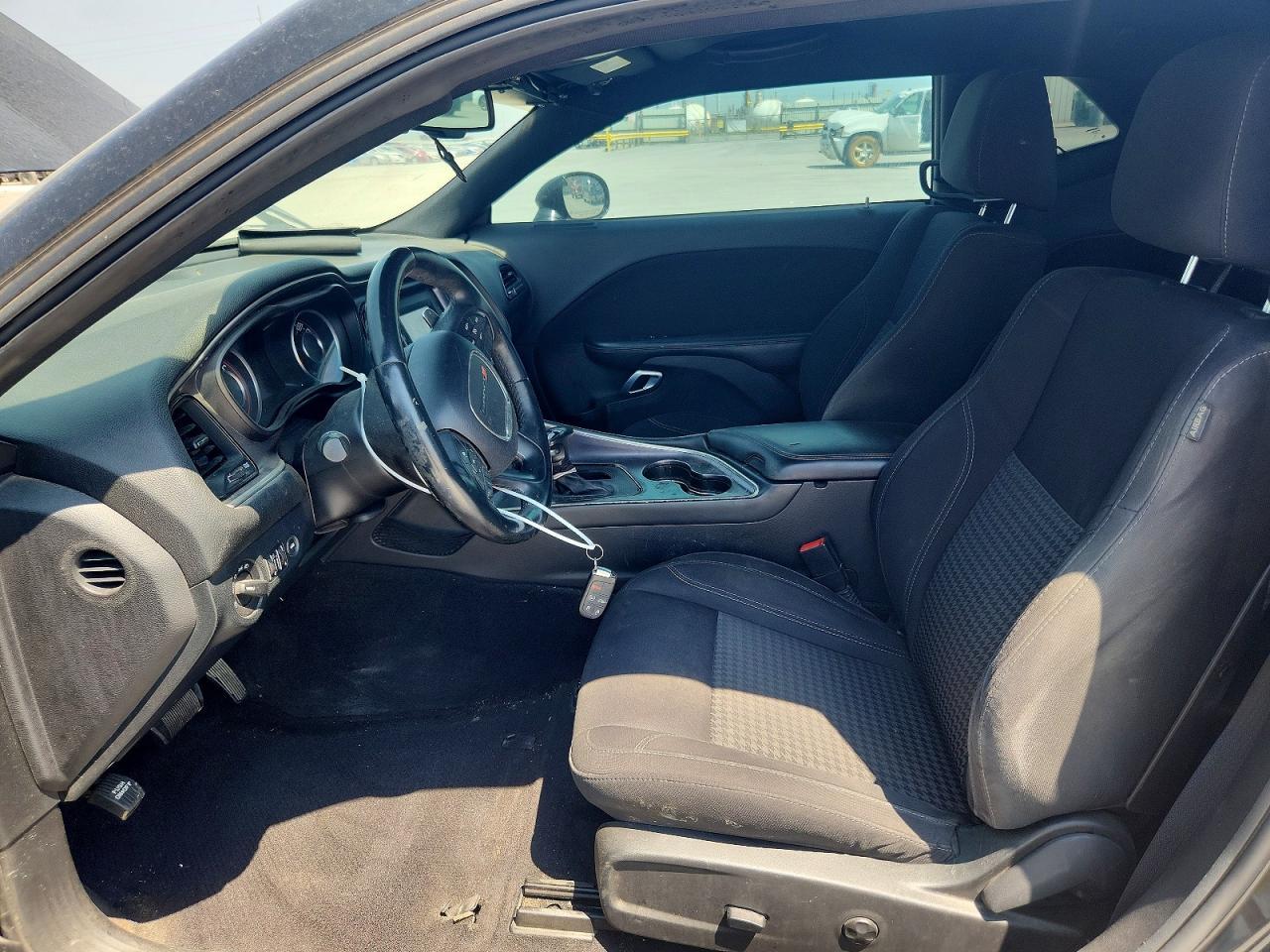 2015 Dodge Challenger Sxt - zdjęcie 7