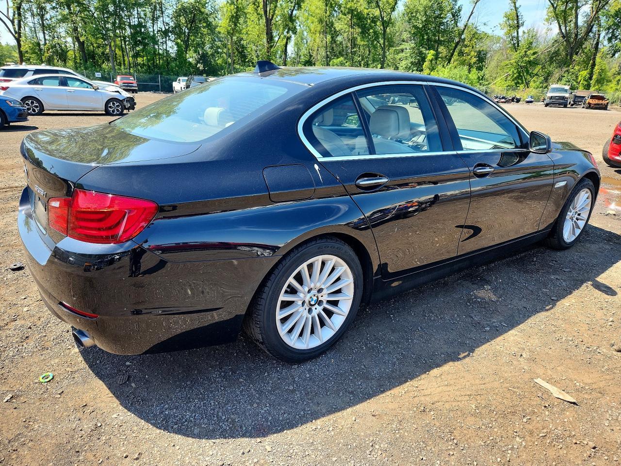 2013 BMW Seria 5 535i - zdjęcie 3