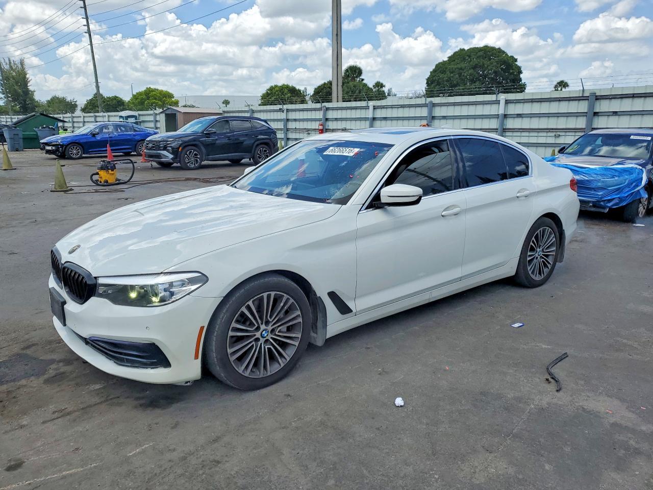 2019 BMW 540 I - zdjęcie główne