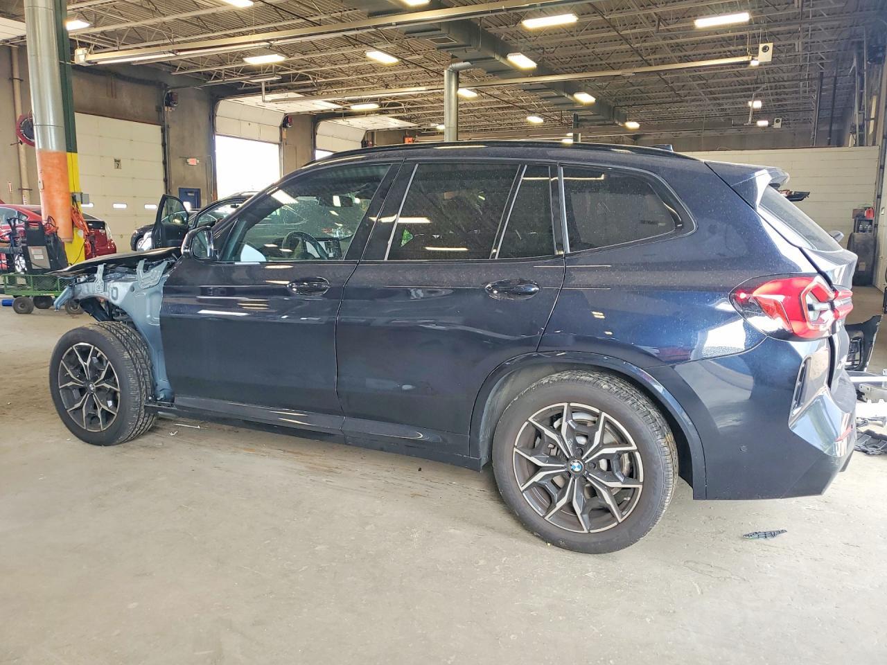 2024 BMW X3 xDrive30I - zdjęcie 2
