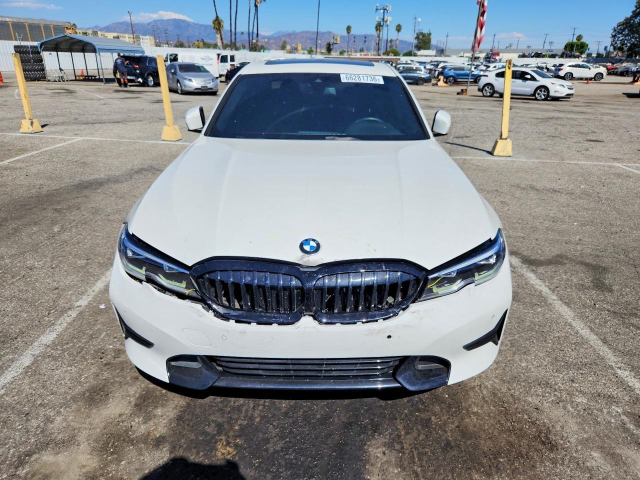 2021 BMW 330I - zdjęcie 5