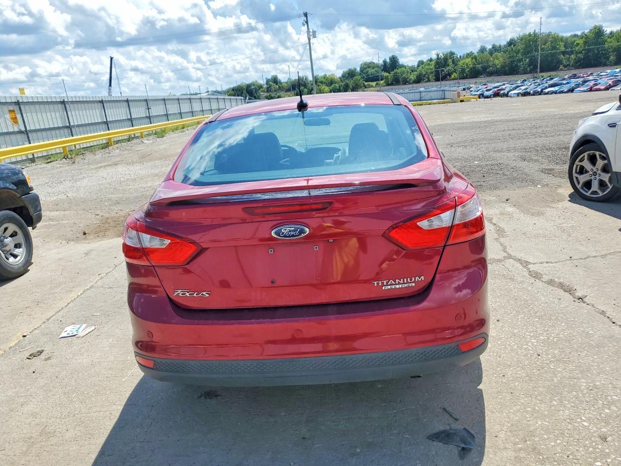 2014 Ford Focus Titanium - zdjęcie 6