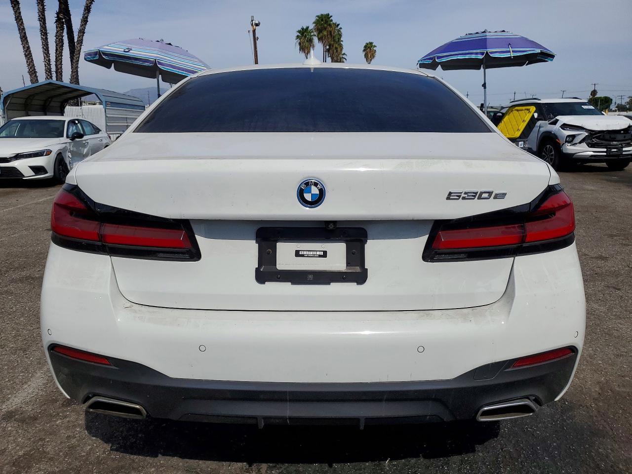 2022 BMW 530E - zdjęcie 6