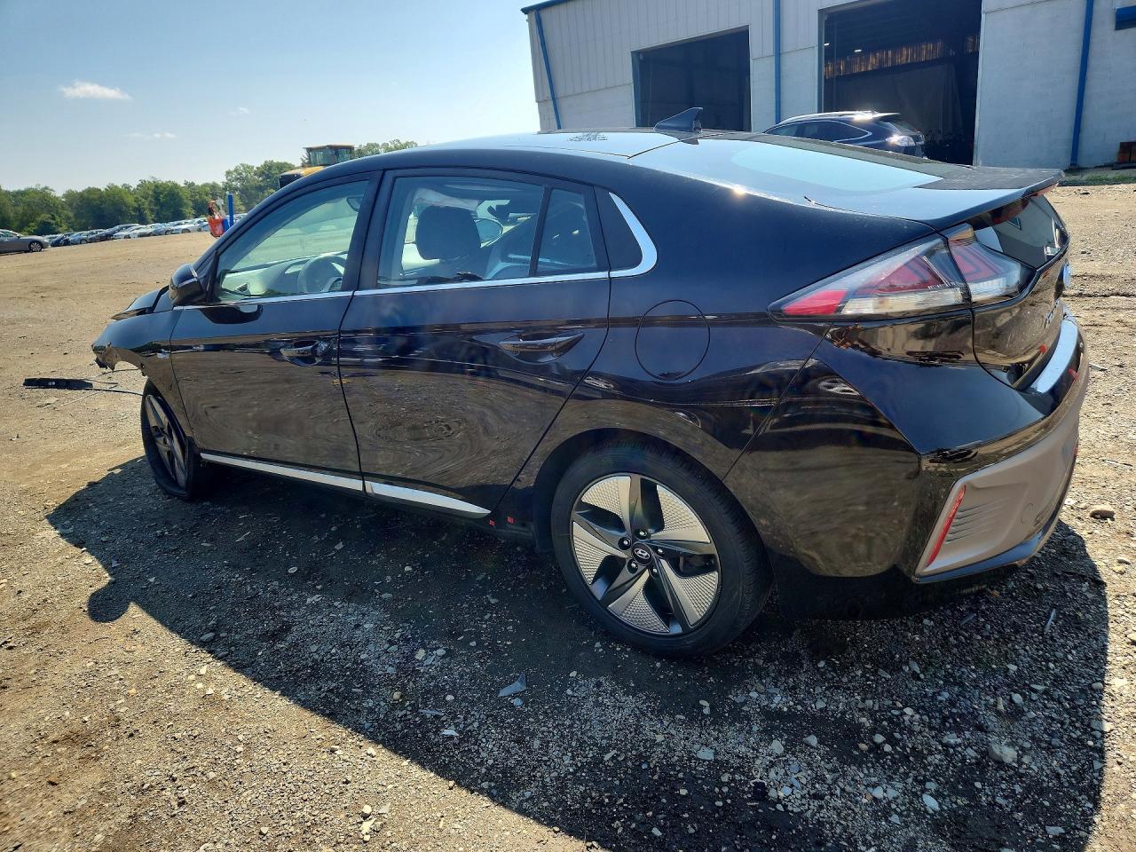 2020 Hyundai Ioniq Sel - zdjęcie 2