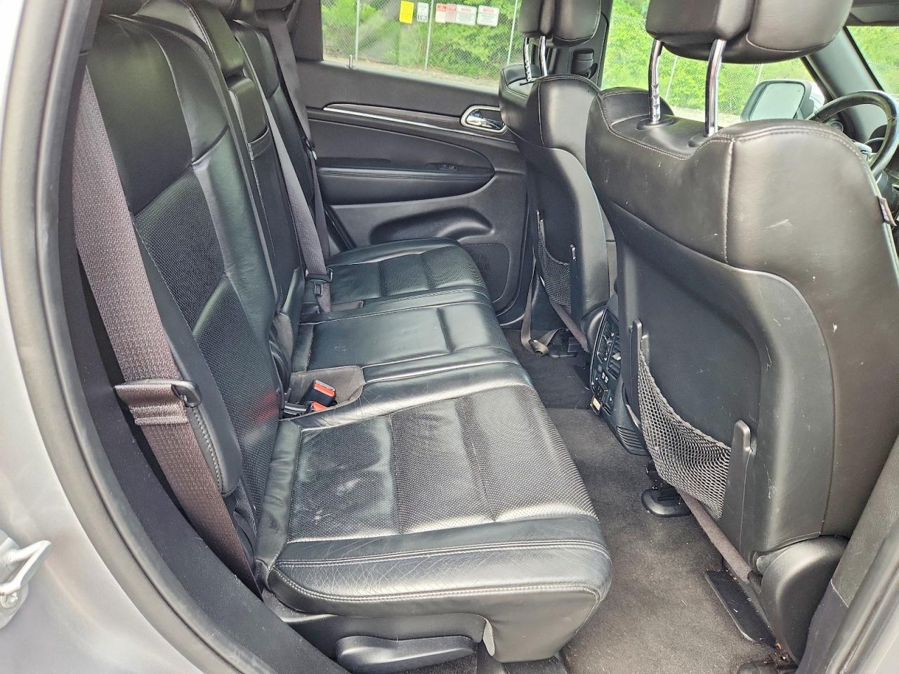 2018 Jeep Grand Cherokee Sterling Edition 4X4 - zdjęcie 11