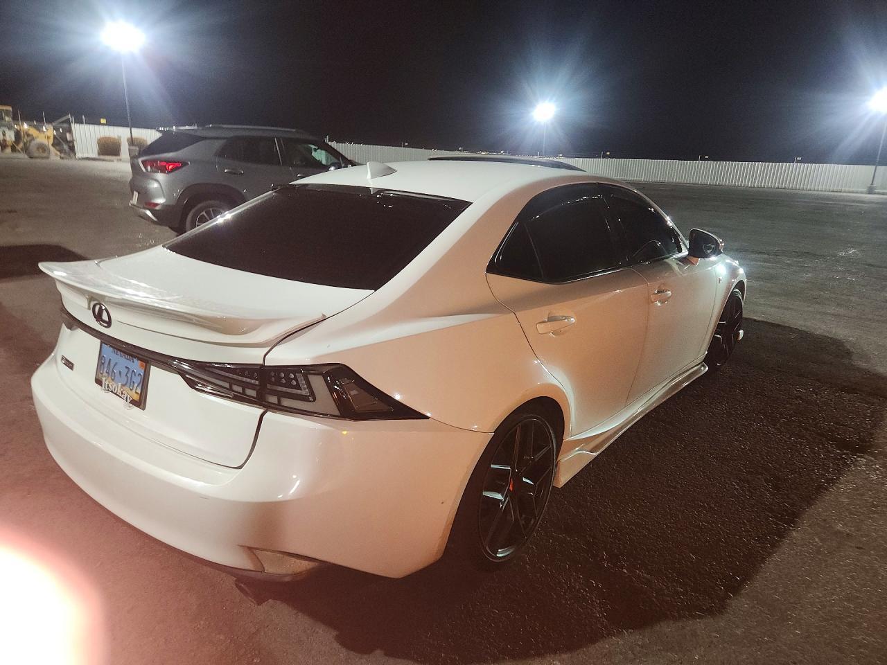 2016 Lexus Is 200T - zdjęcie 3