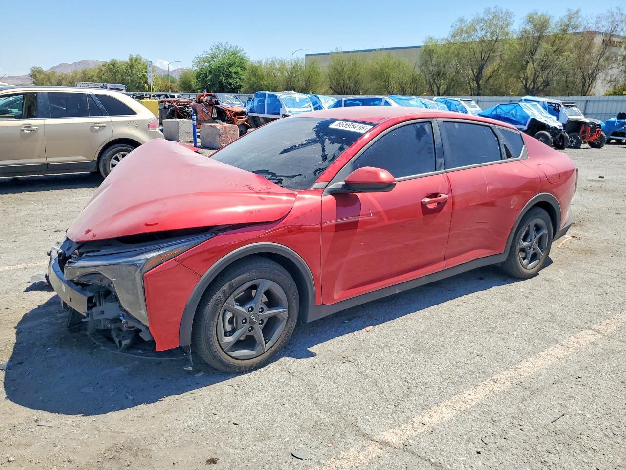 2026 Kia K4 Lxs - zdjęcie główne