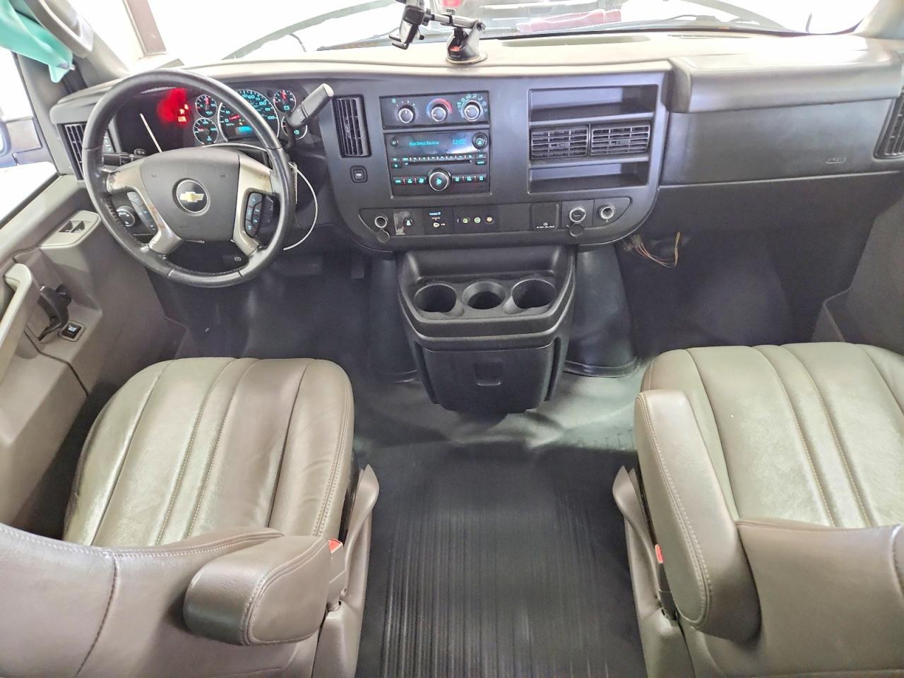 2016 Chevrolet Express G3500 Ls - zdjęcie 8